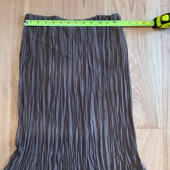 Babette Skirt/Blouse Set, Teal Blouse and Brown Skirt, Size Medium - Picture 10 of 12